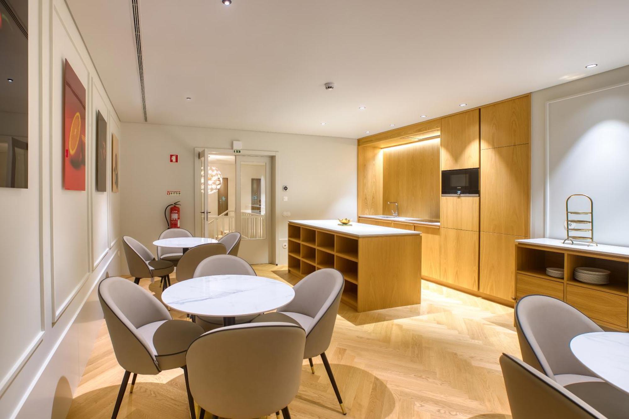 Palatial Suites Braga Exterior photo